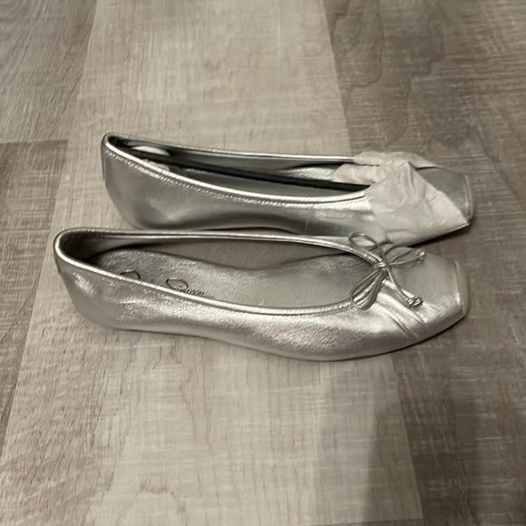 Jessica Simpson ballet shoe - Picture 2 of 3